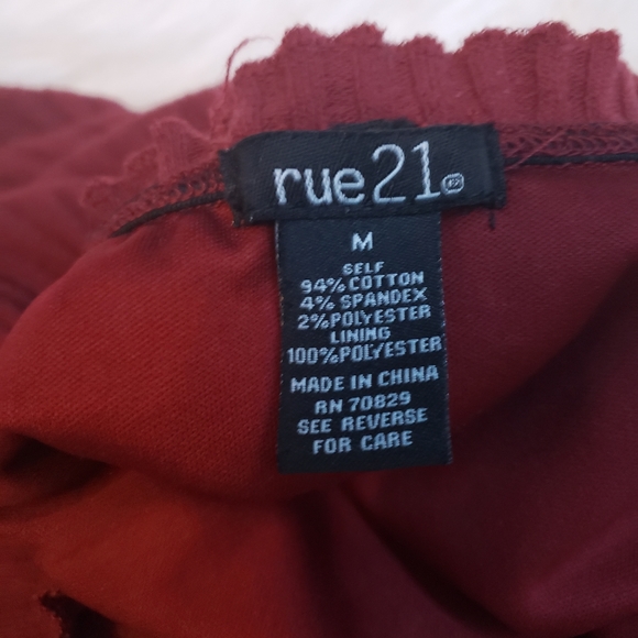 Off the shoulder dress - Picture 5 of 5